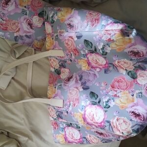 Brand New...Floral Tote Bag with Pink and Yellow Roses